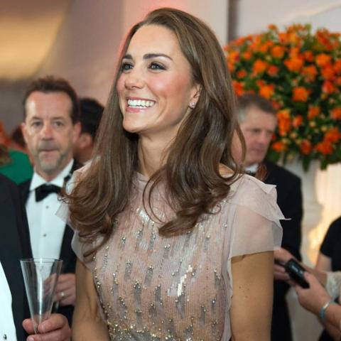 凯特王妃女儿成长瞬间揭秘