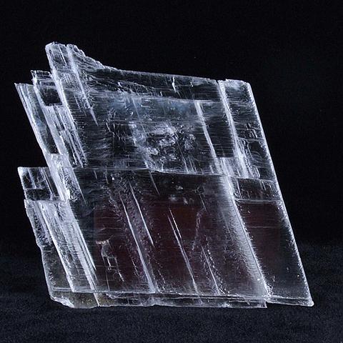 霍金预言太阳休眠，宇宙挑战与地球未来命运