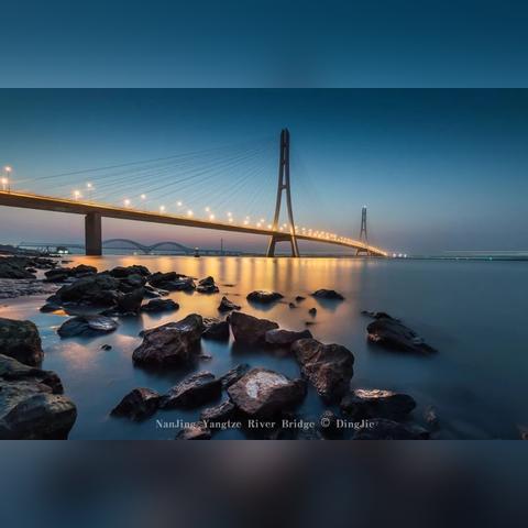 最新的：2025全年免费资料大全—分析版和持久版