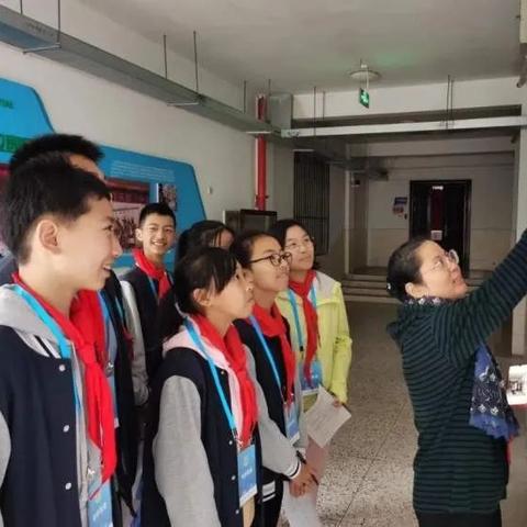 我的校长妈妈，深度观察报告