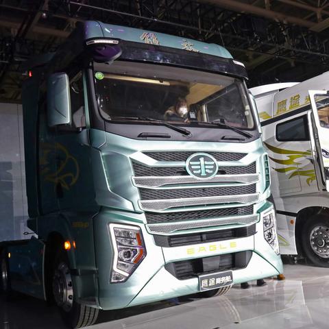 革新未来生活方式的利器，最新国产房车展望 2025年趋势