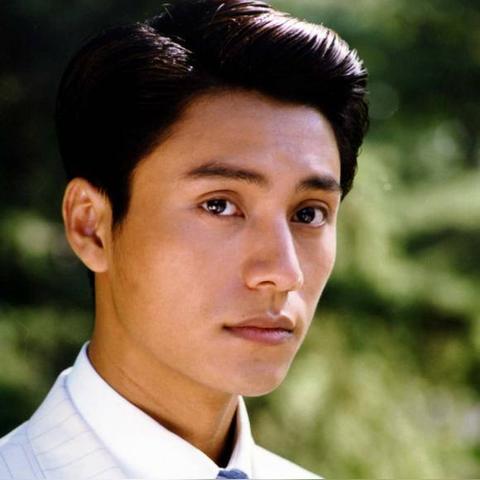 靳东影视魅力之星,最新高清照片大放送