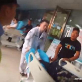 临沂叉车司机招聘启事