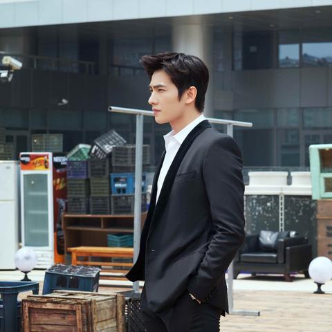 杨洋综艺节目星光征途全新篇章开启(2025年)