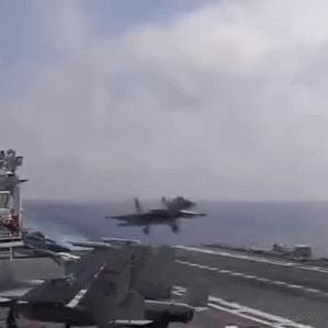 辽宁舰训练视频展现强悍实力