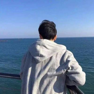 女生头像流行趋势,背面风格融合个人魅力之选