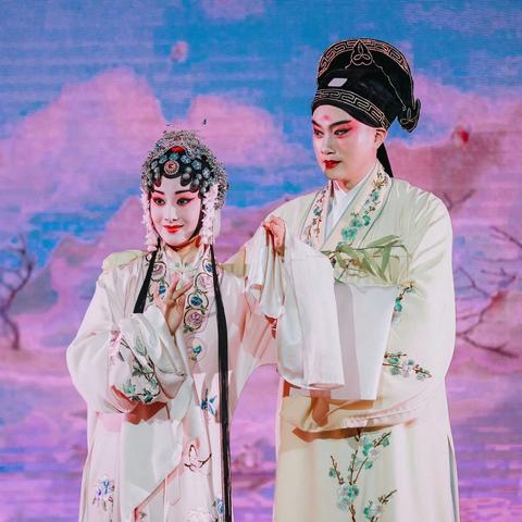 王珮瑜最新京剧风采照曝光,新生代魅力尽显