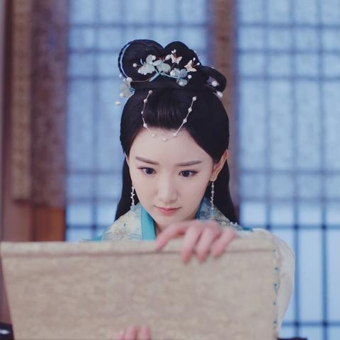 锦绣未央,最新剧情走向揭秘,璀璨剧照一览