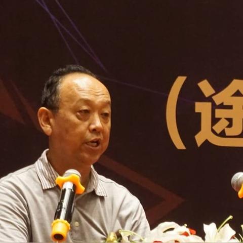 揭秘未来生活新篇章，房车趋势展望 2025年展望