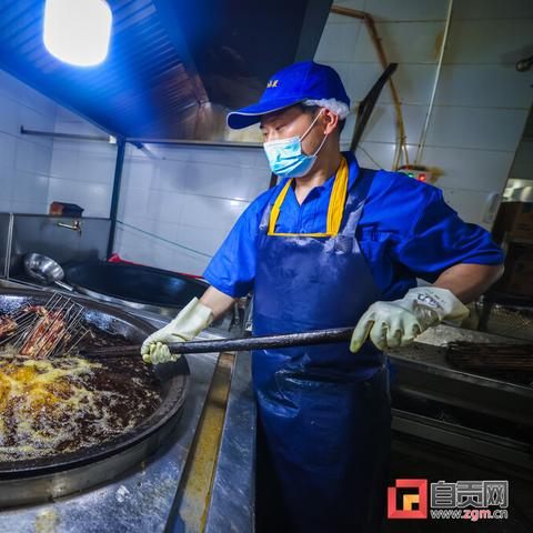 2025年新奥最精准免费大全,猪、龙、兔、蛇_41-14-10-07-12-25 T：2975.778