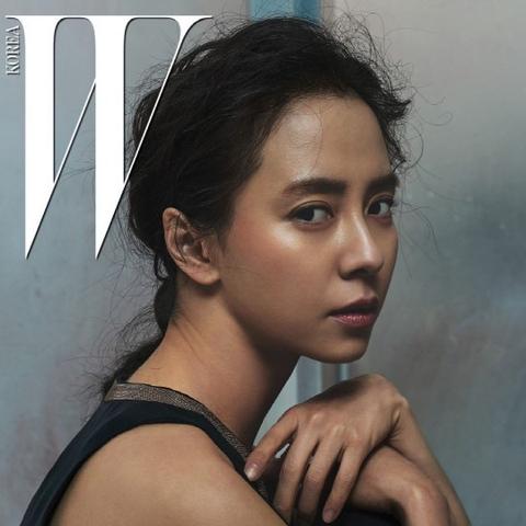 宋智孝最新写真曝光，女神魅力与时尚风采展现