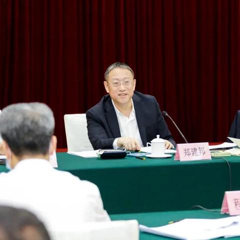 深圳王荣传闻揭秘