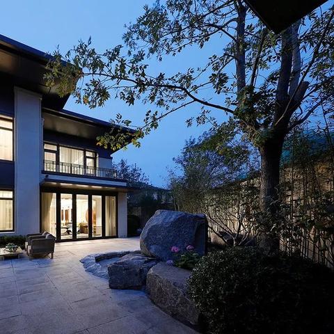 青龙湖别墅最新房价解析