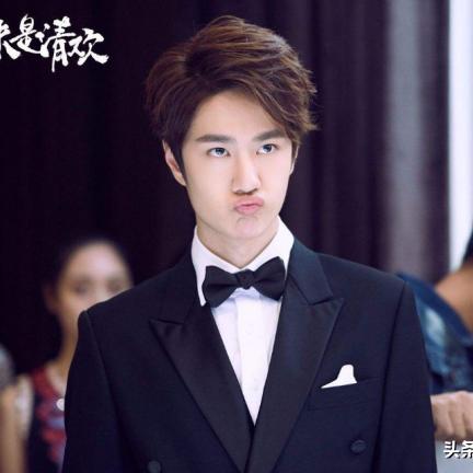 最强男神热血争霸,荣耀巅峰最新章节