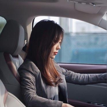 小蛮直播揭秘，吃饭新风尚，品味生活新体验