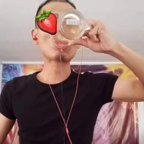 戏妻成瘾，爱的博弈与深情纠缠最新章节